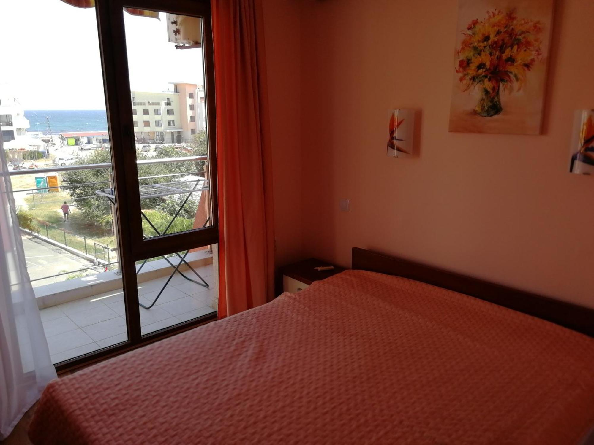 Sea'N'Pool Apartments In Hotel Sosopol Exterior foto